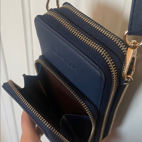 Navy Crossbody Phone Bag with Gold Hardware - Picture 4 of 7